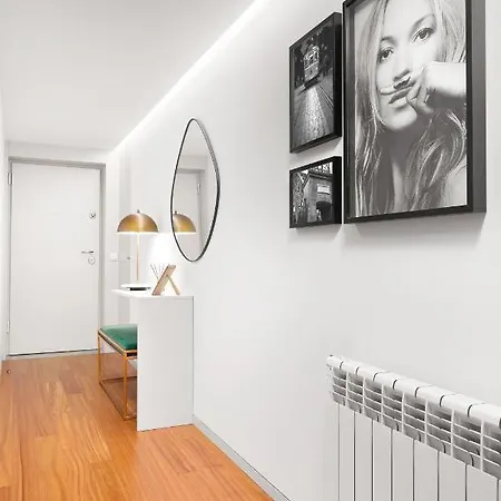 Апартаменты Stylish At Bolhao