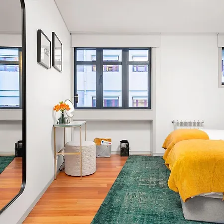 Stylish At Bolhao Porto