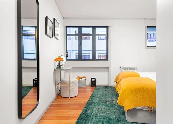 Stylish At Bolhao Porto