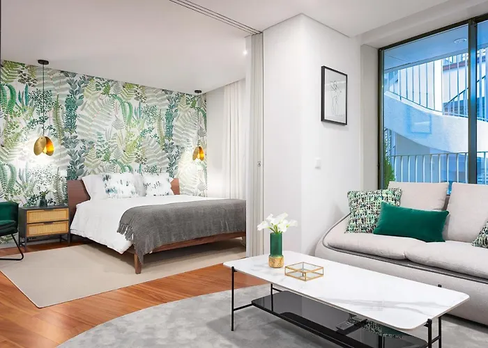 Stylish At Bolhao * بورتو